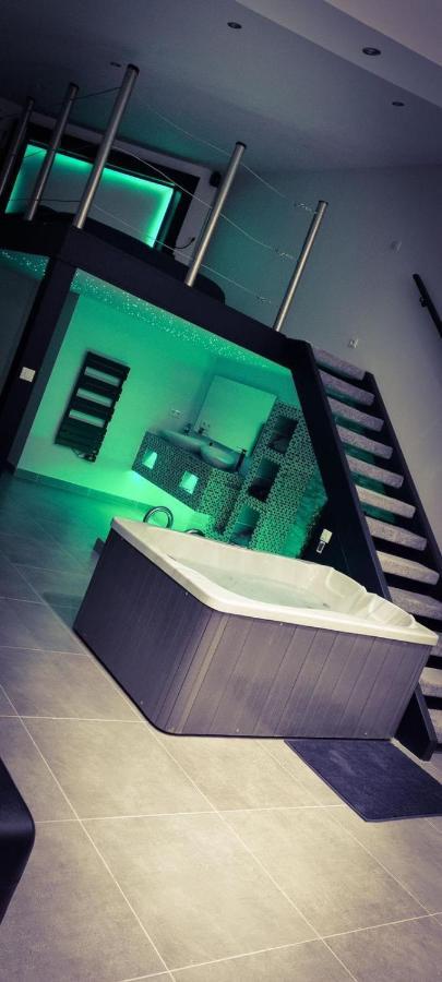 Mezza 47 Spa Precy-sur-Oise Dış mekan fotoğraf